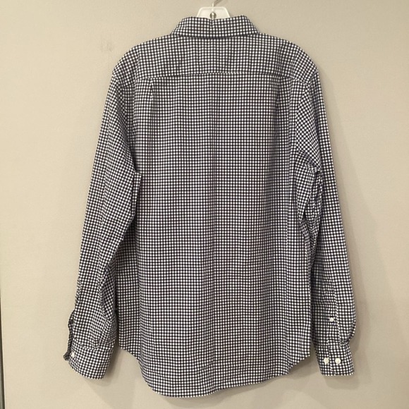 Nautica Men’s Med. Blue Check Button Down Shirt In Excellent Preowned Condition - Picture 3 of 6